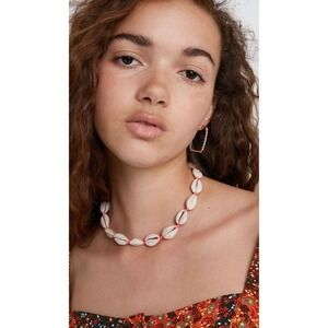 UNIQUE Multi Shell Necklace PINK GOOD CONDITION MINOR WEAR